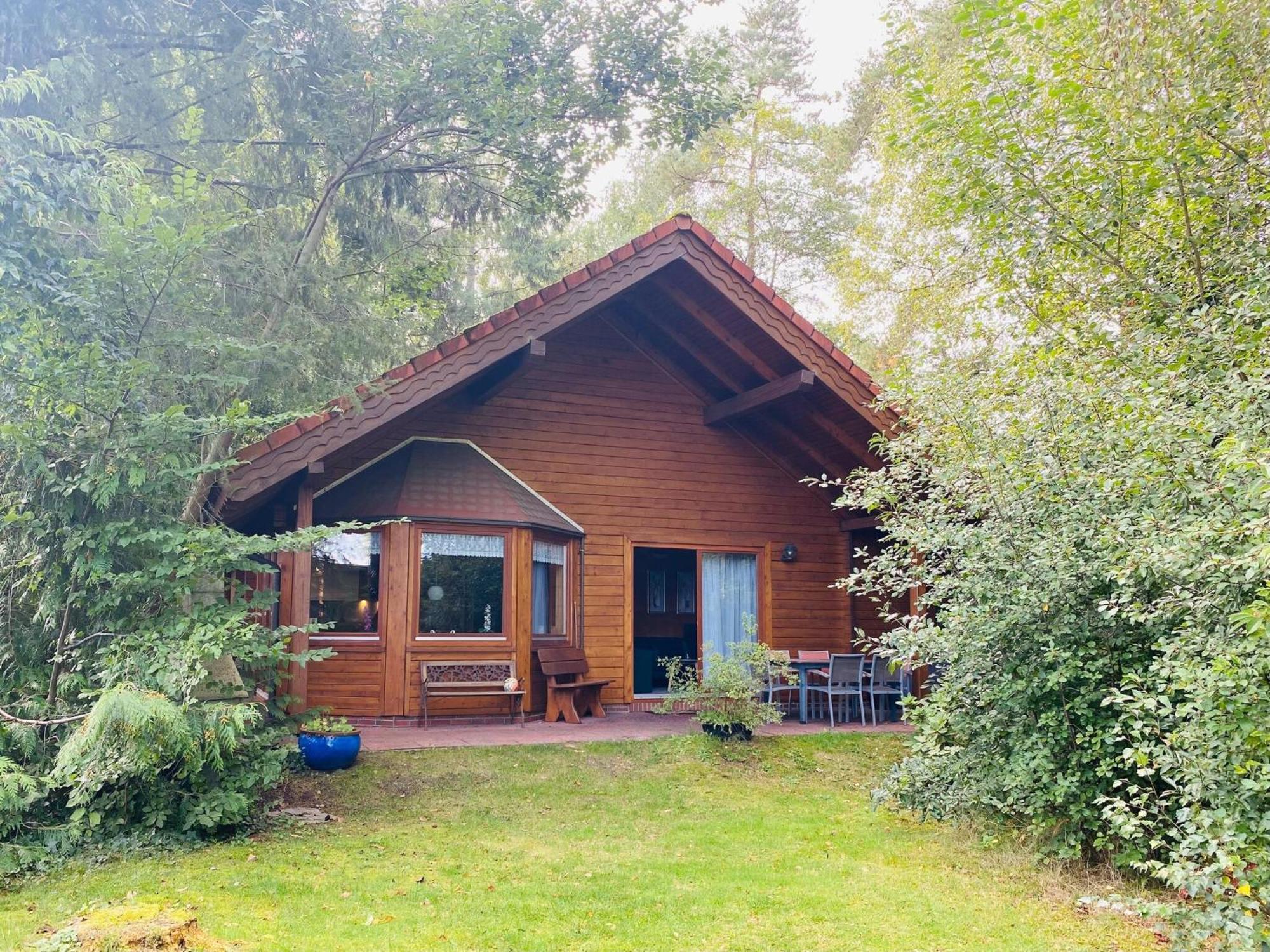Ferienhaus Svenja, Wiefelstede-Lehe Exterior foto
